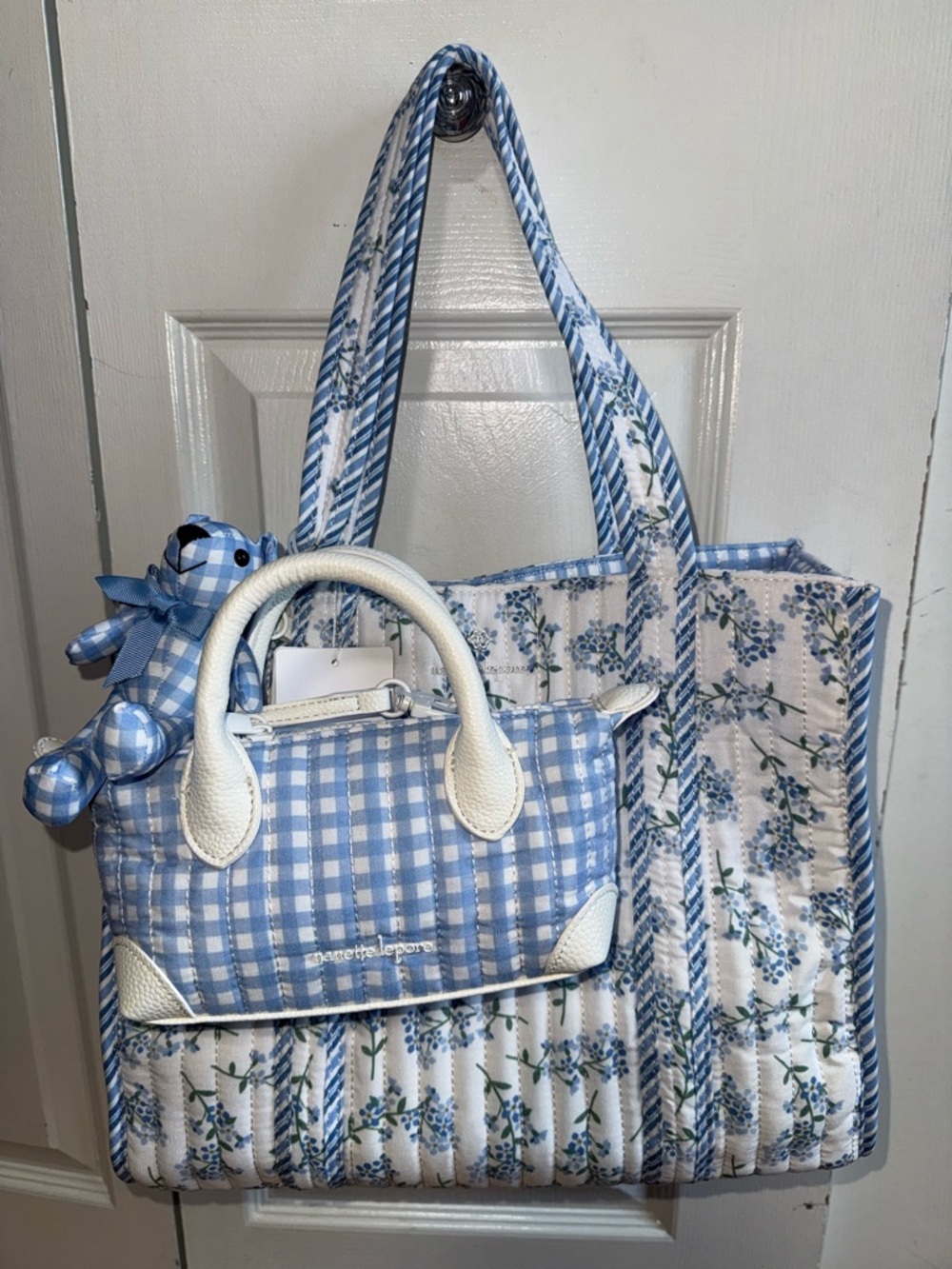 Nanette Lepore Blue Gingham & Floral Quilted Tote with Mini Satchel. NWT 3 piece - Picture 4 of 17